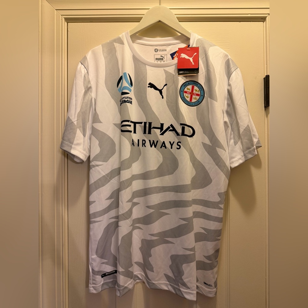 Melbourne City FC Men’s Size XL Puma Soccer Jersey NEW with Tags!